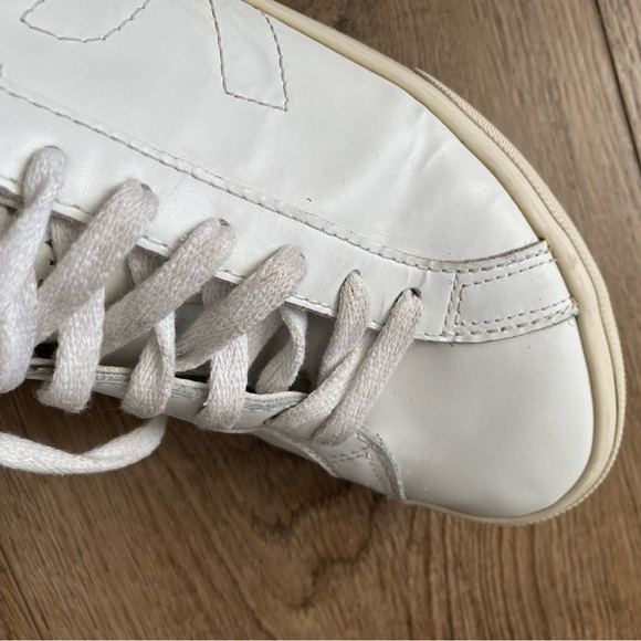 Veja Classic White Lace-Up Sneakers - Picture 9 of 11